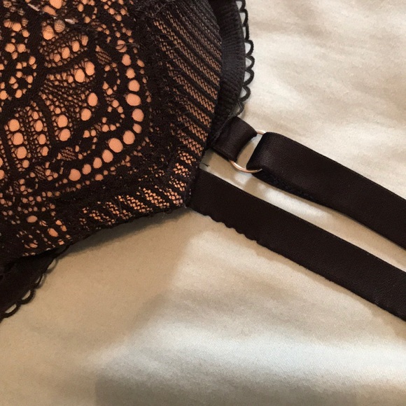 Victoria's Secret Dream Angels Demi Bra - Picture 14 of 15